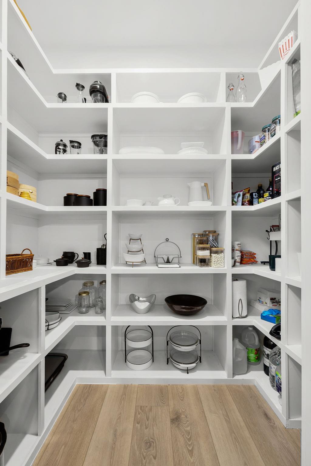 197 Evelyn Ct, Dripping Springs, TX 78620