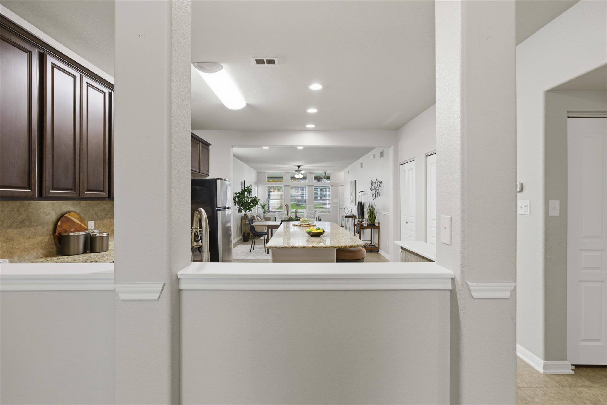 413 Shadow Pt, San Marcos, TX 78666