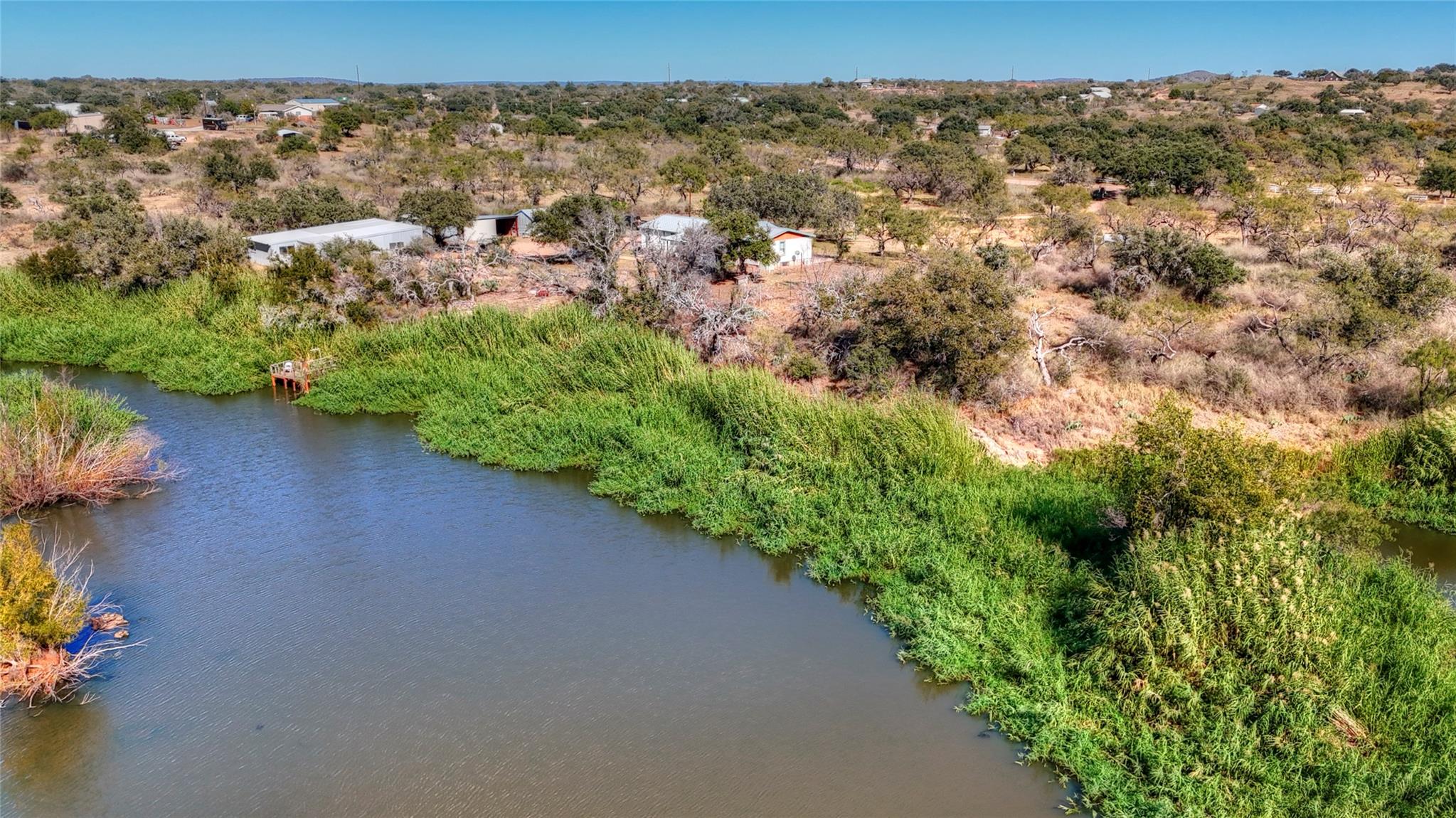 204 Lagitos Ln, Llano, TX 78643