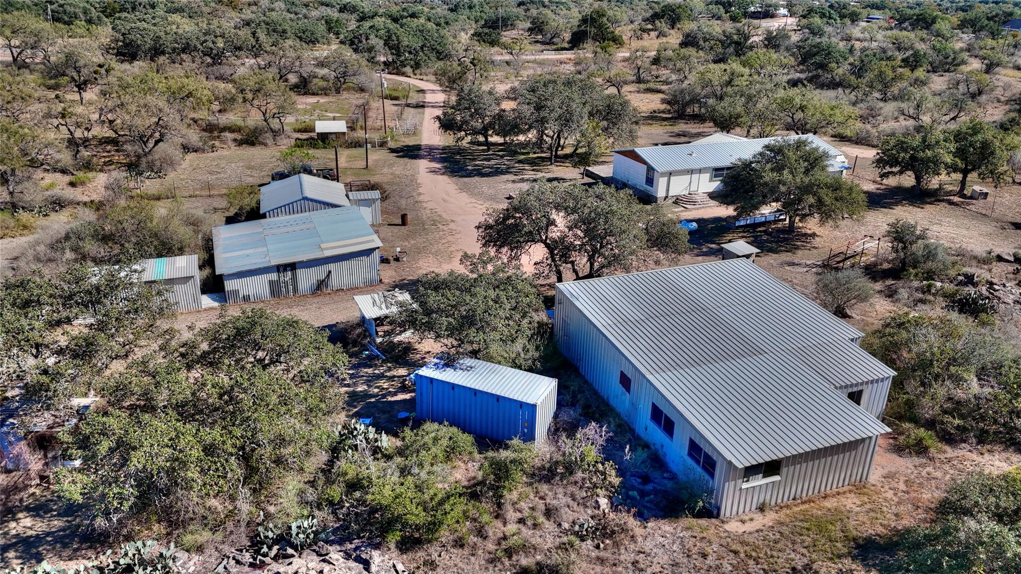 204 Lagitos Ln, Llano, TX 78643