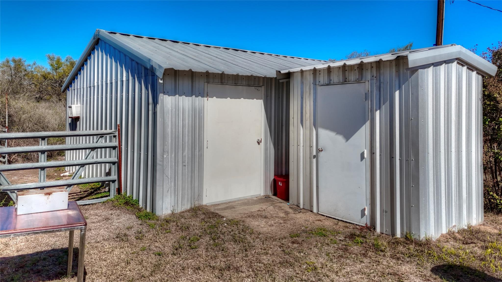 204 Lagitos Ln, Llano, TX 78643