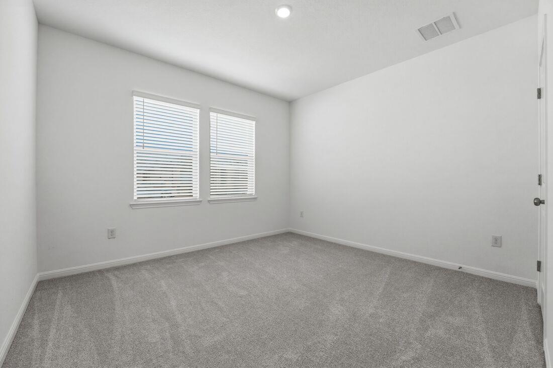 14009 Axel Johanson Dr, Del Valle, TX 78617