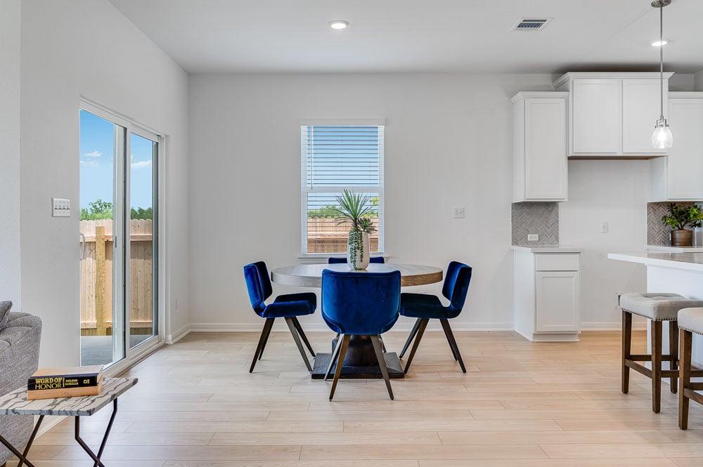 14009 Axel Johanson Dr, Del Valle, TX 78617