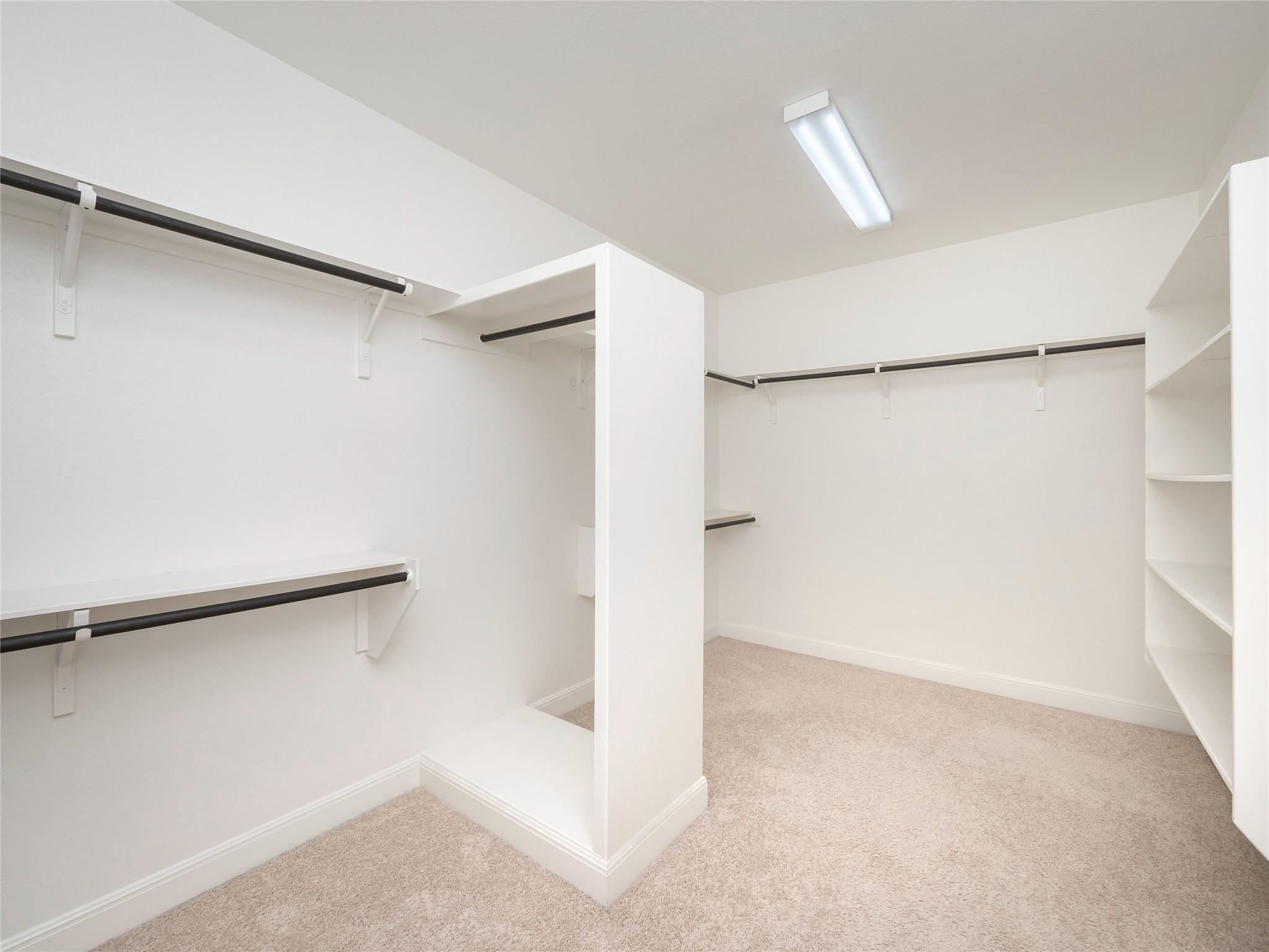 2817 Mossy Springs Dr, Leander, TX 78641