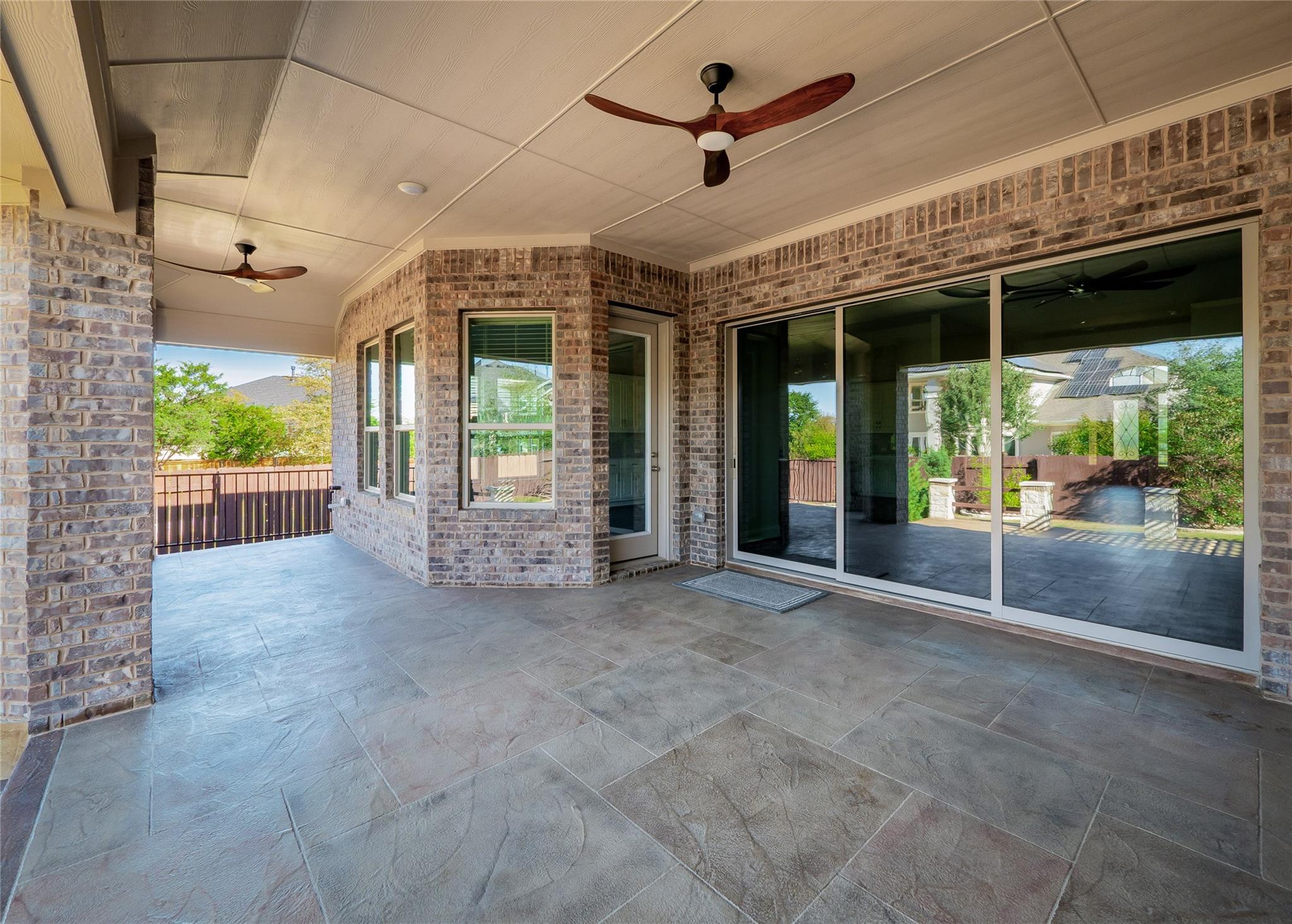 2817 Mossy Springs Dr, Leander, TX 78641