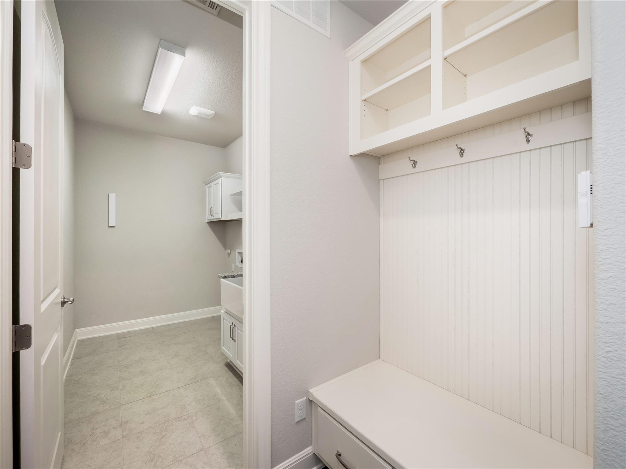 2817 Mossy Springs Dr, Leander, TX 78641