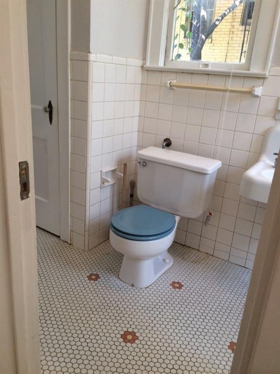 202 E 31st St # B, Austin, TX 78705