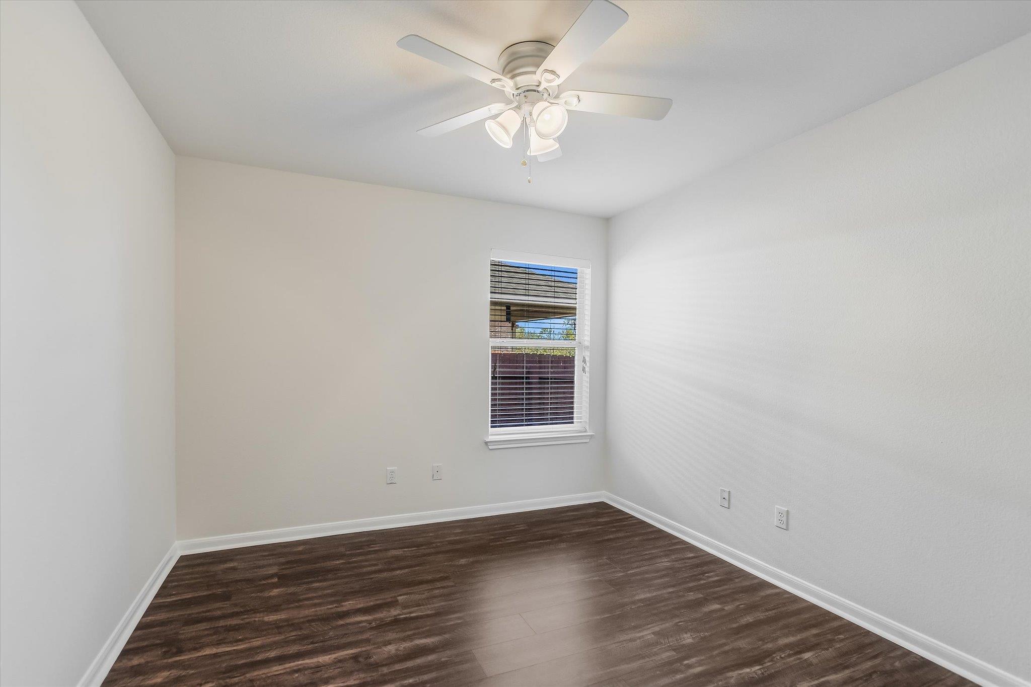 710 Ranier Ln, Round Rock, TX 78665