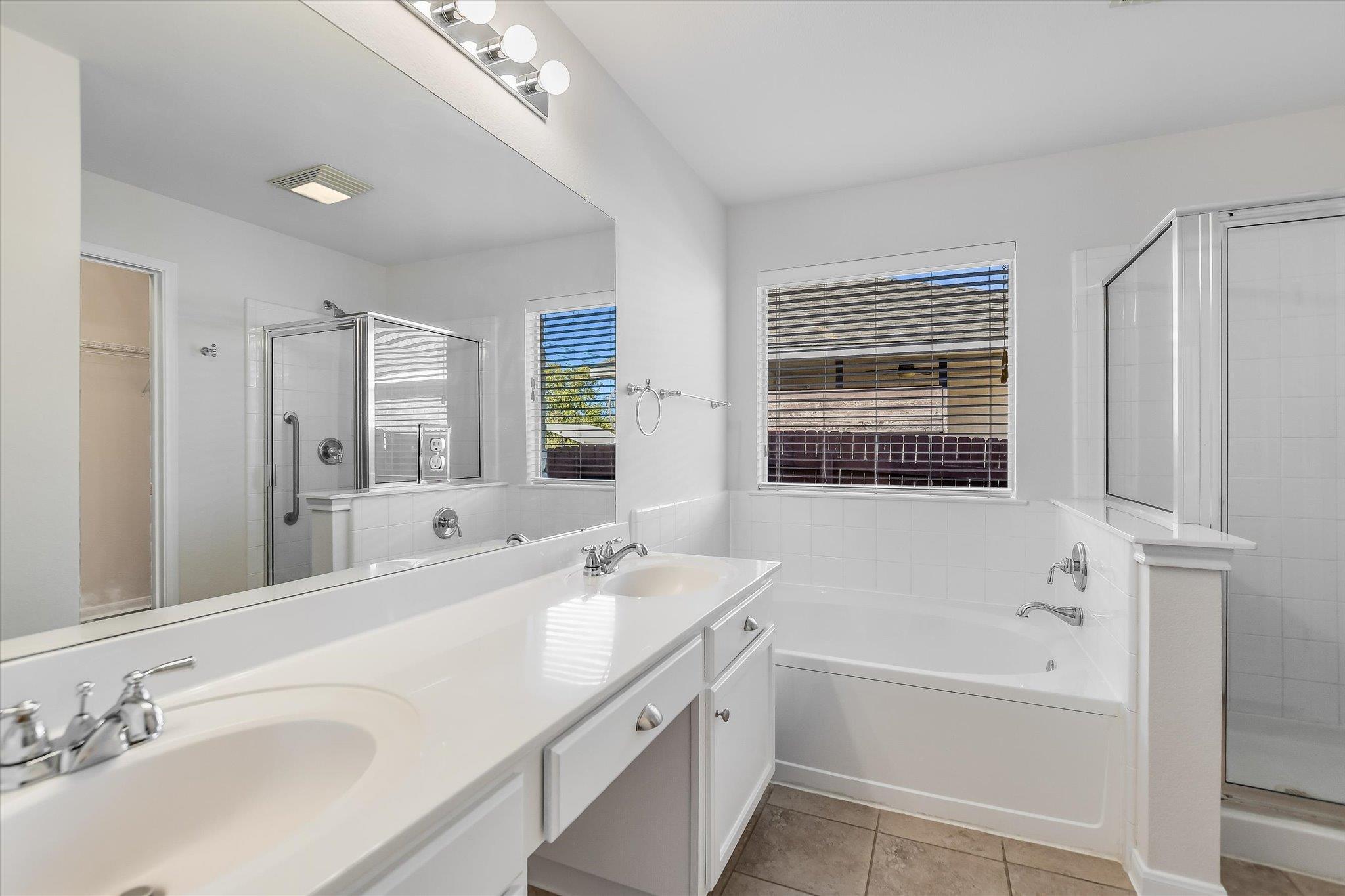 710 Ranier Ln, Round Rock, TX 78665