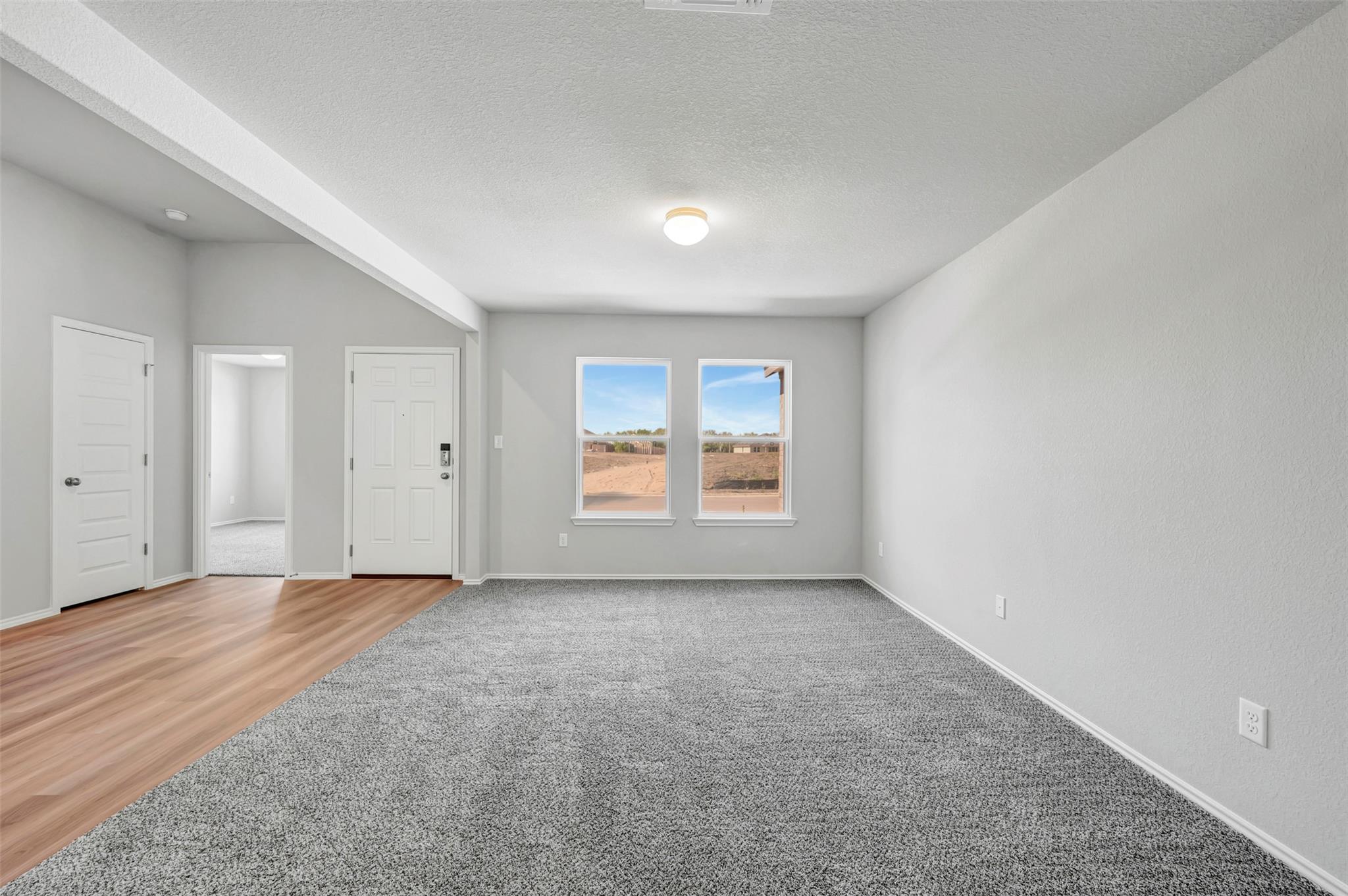 13709 Warnock Trl, Manor, TX 78653