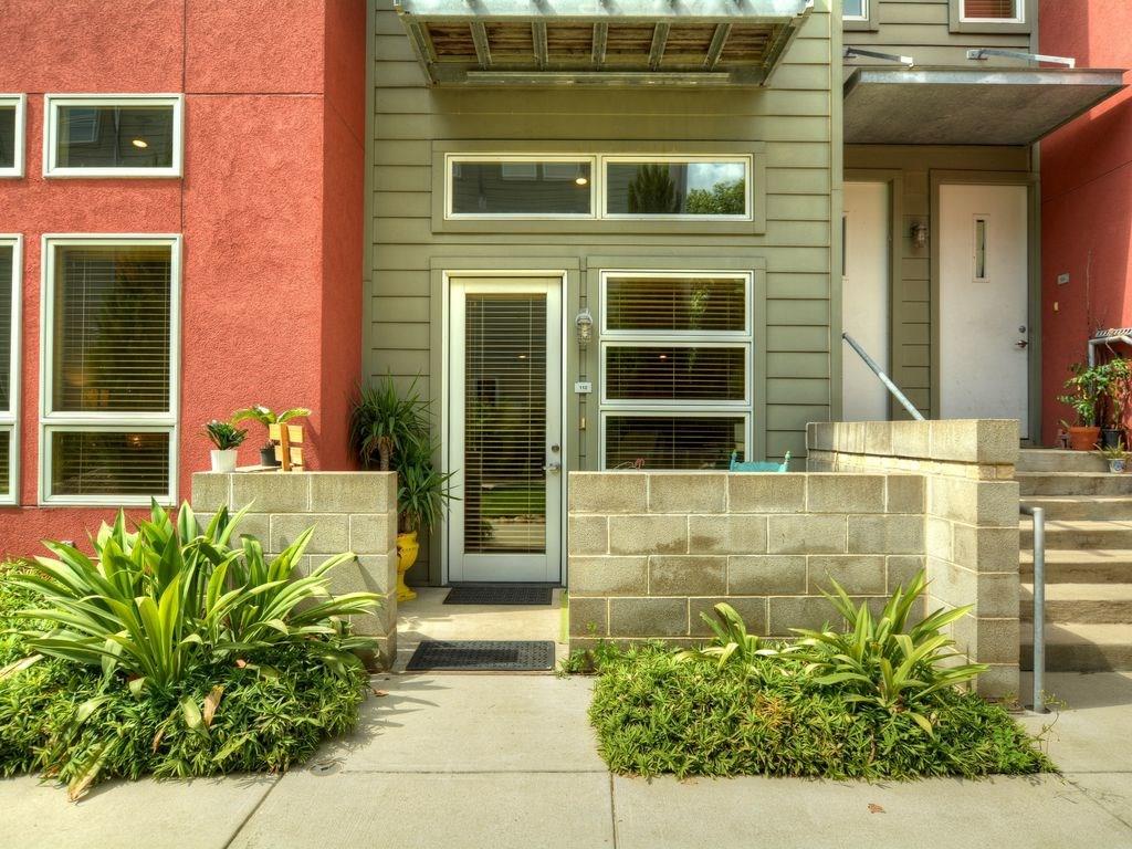 1601 E 5th St # 112, Austin, TX 78702