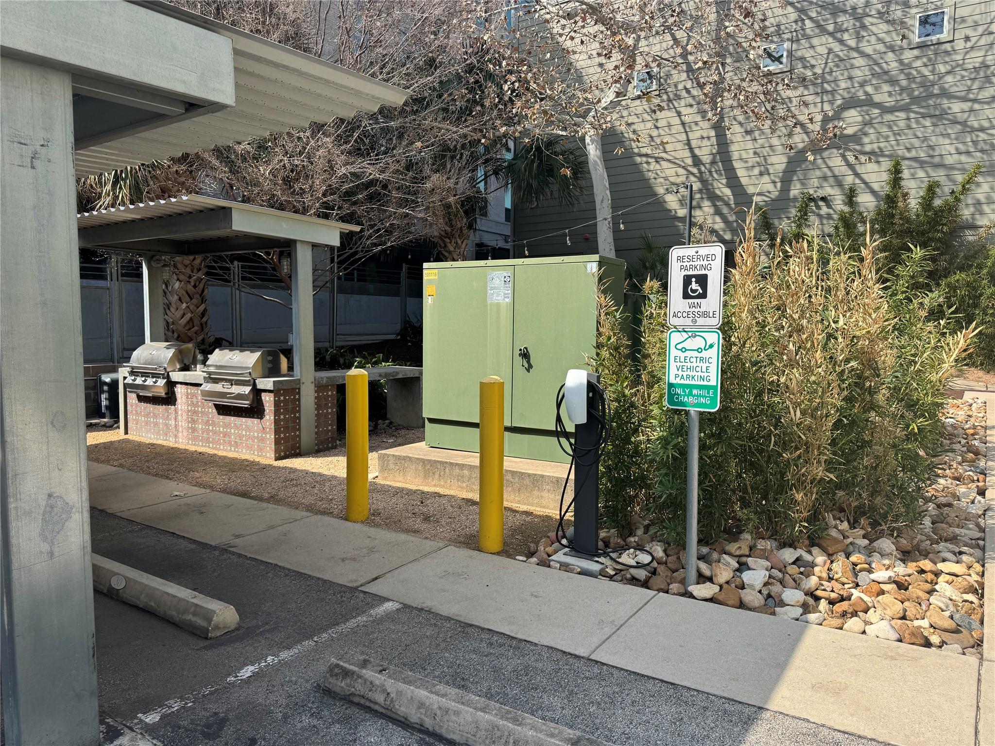 1601 E 5th St # 112, Austin, TX 78702