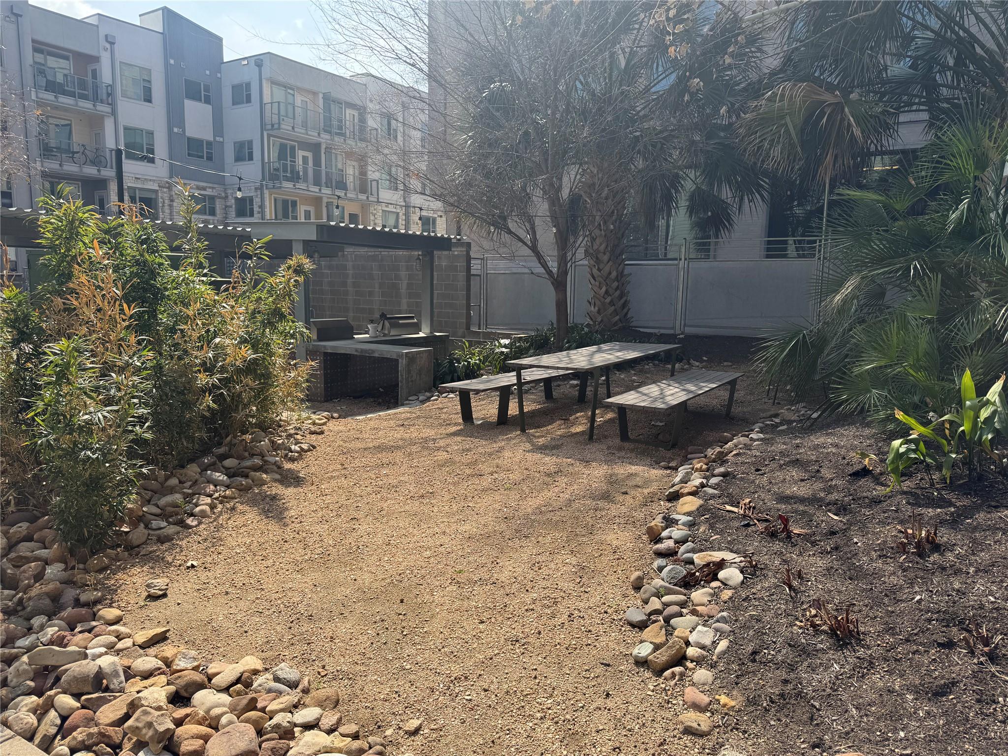 1601 E 5th St # 112, Austin, TX 78702