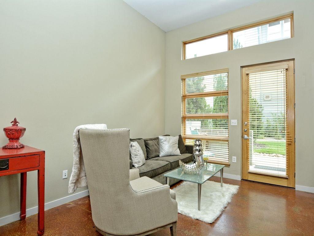 1601 E 5th St # 112, Austin, TX 78702