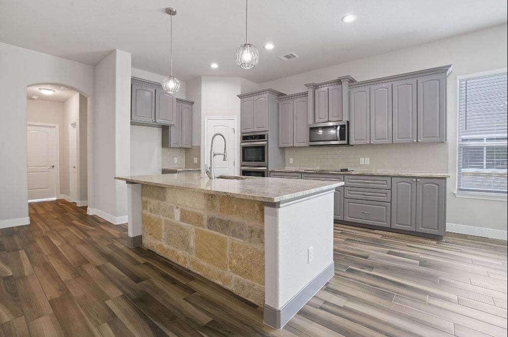 130 Koele Ct, Bastrop, TX 78602