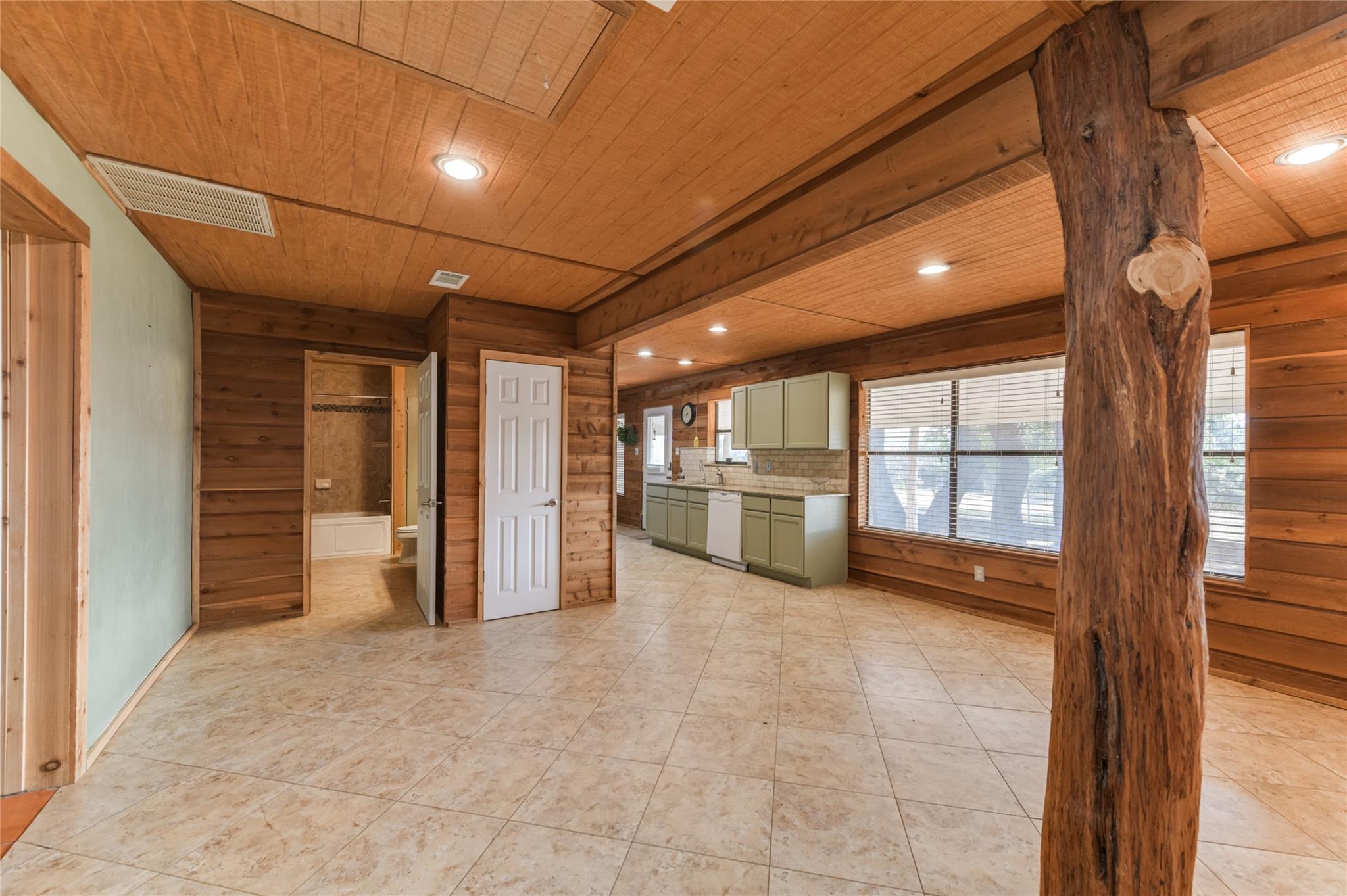 518 Curly H Ranch Rd, Dripping Springs, TX 78620