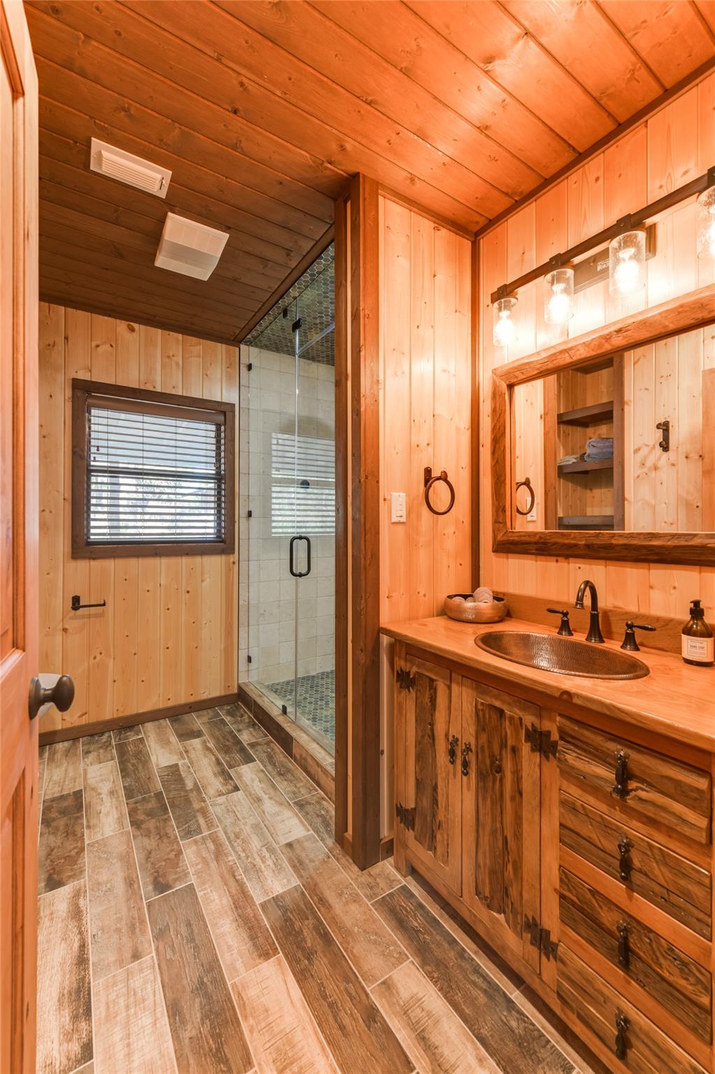 518 Curly H Ranch Rd, Dripping Springs, TX 78620