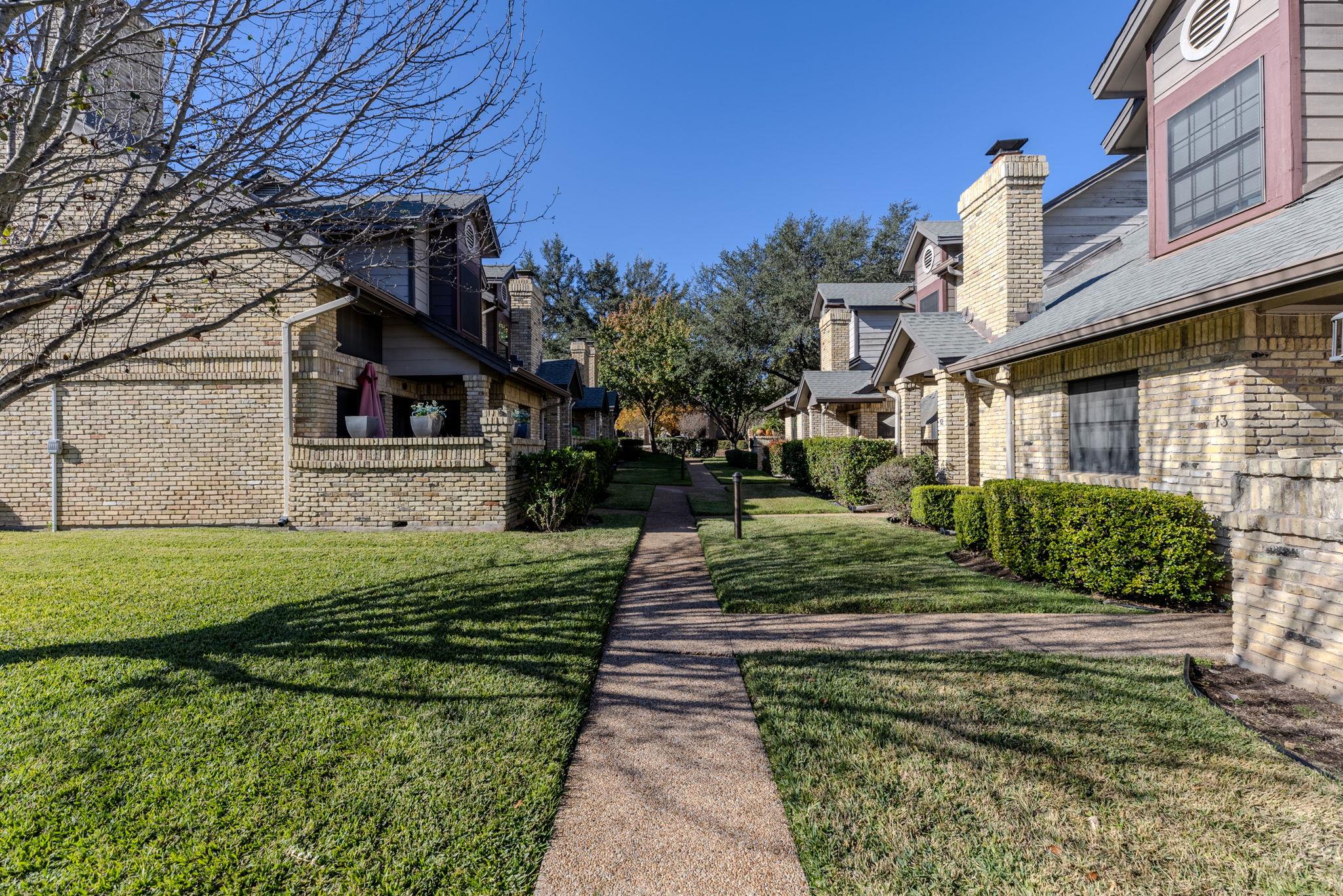 10819 Crown Colony Dr # 11, Austin, TX 78747