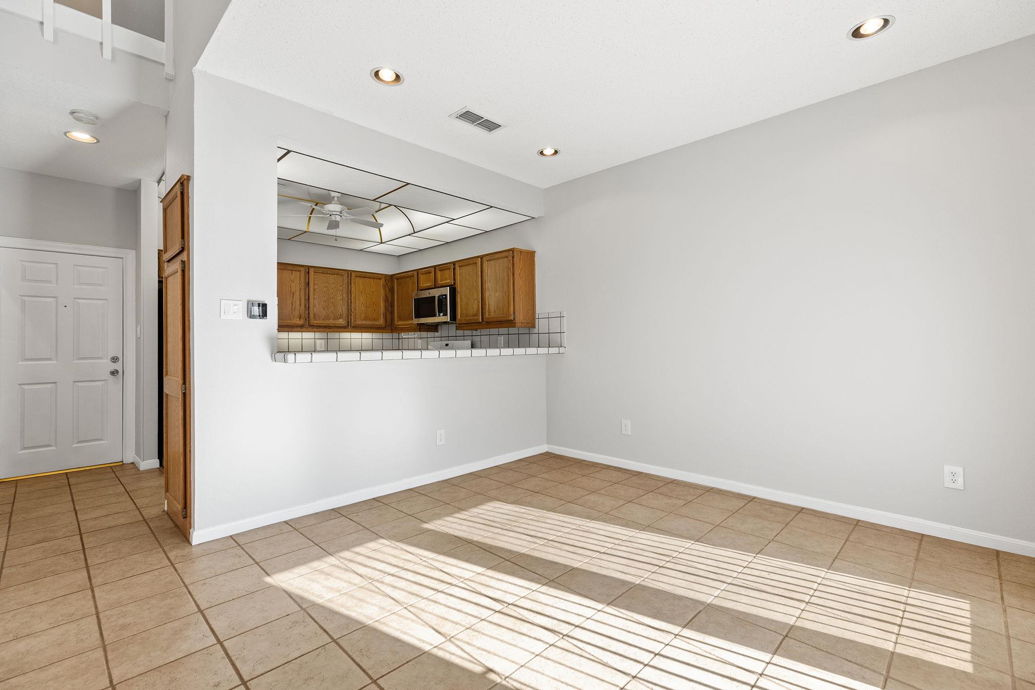 10819 Crown Colony Dr # 11, Austin, TX 78747