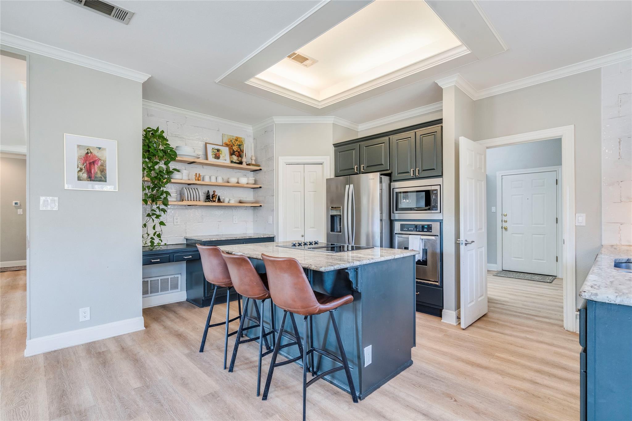 106 Rupen Ct, Lakeway, TX 78734