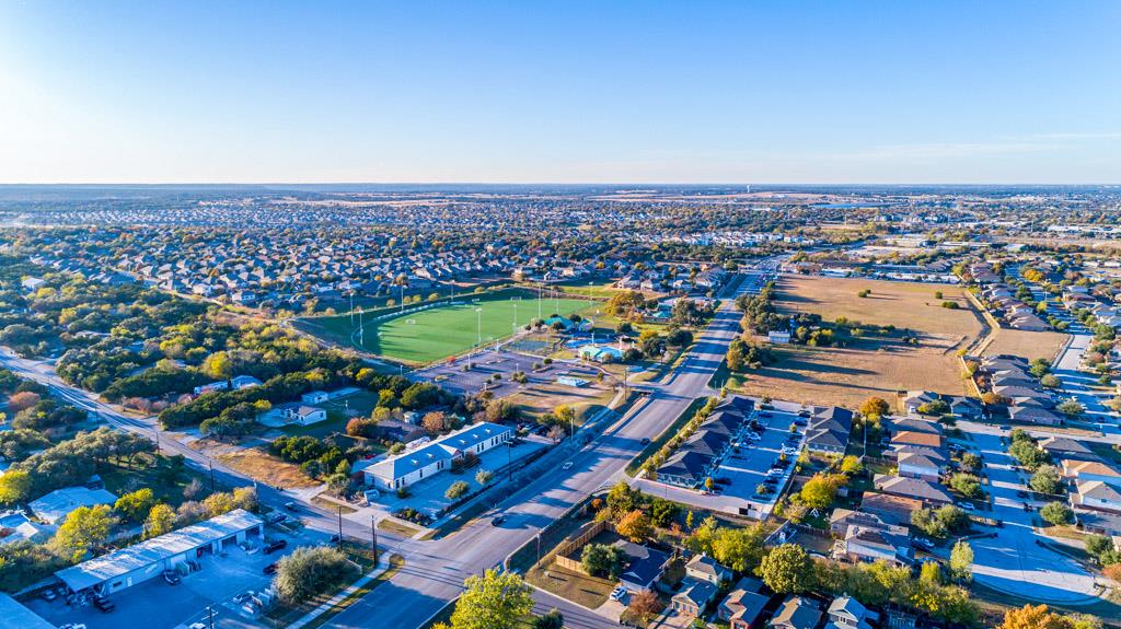 1001 Lantana Ct, Leander, TX 78641