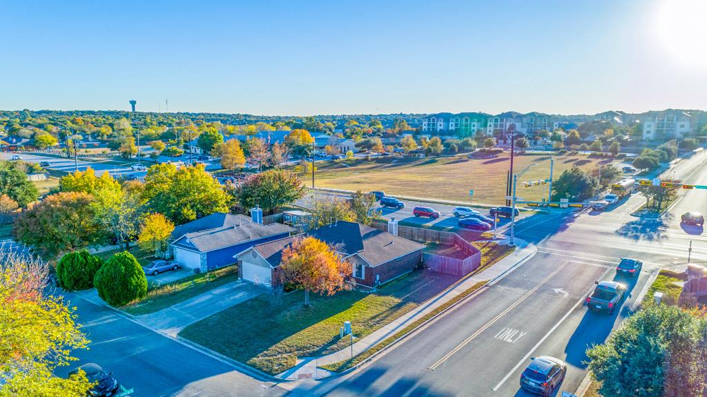 1001 Lantana Ct, Leander, TX 78641