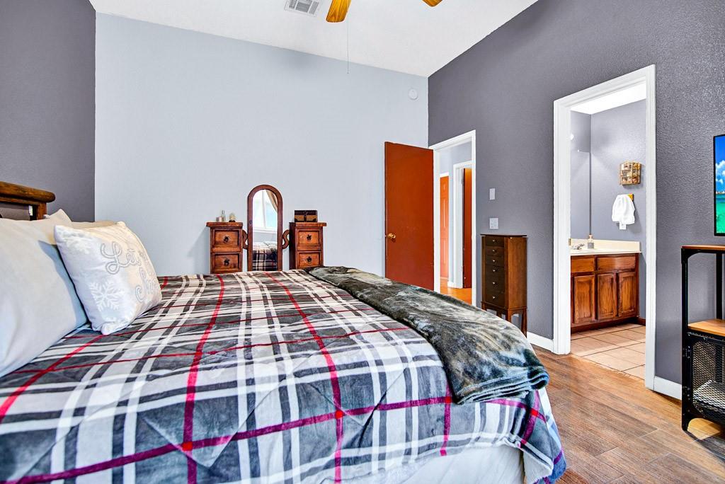 1001 Lantana Ct, Leander, TX 78641