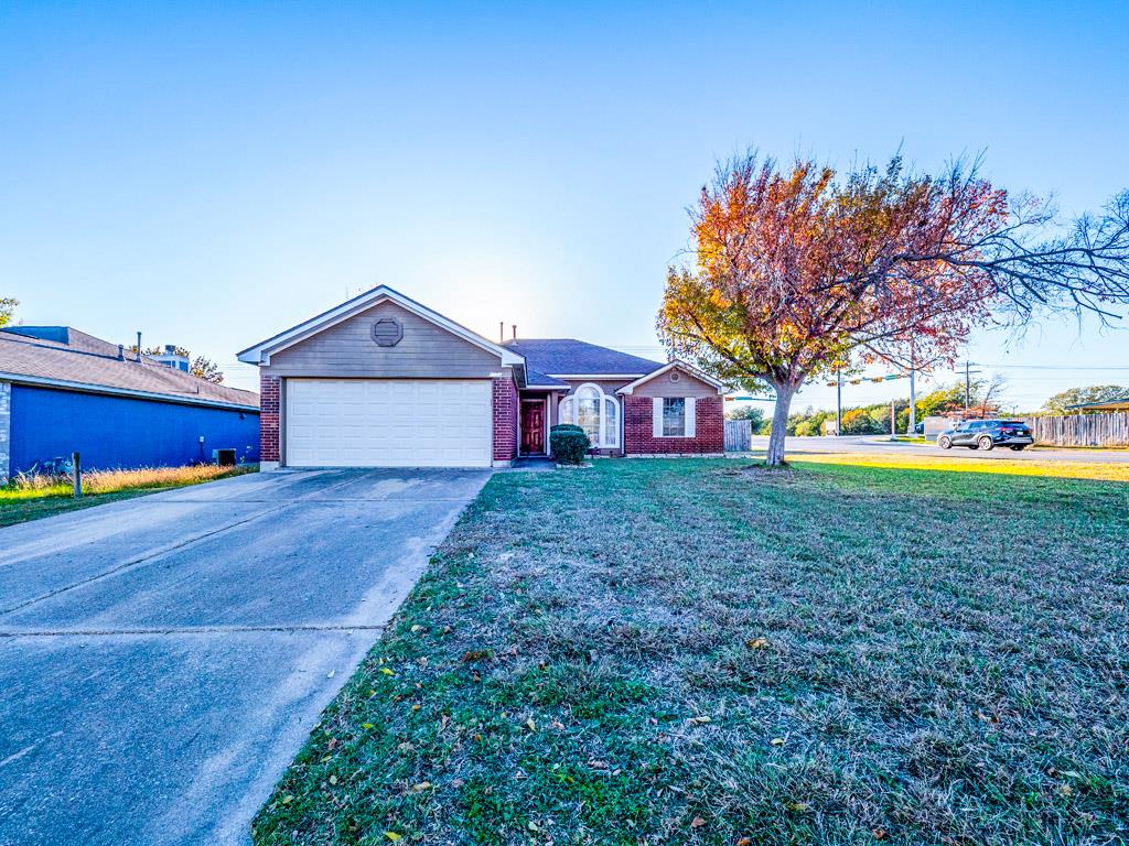 1001 Lantana Ct, Leander, TX 78641