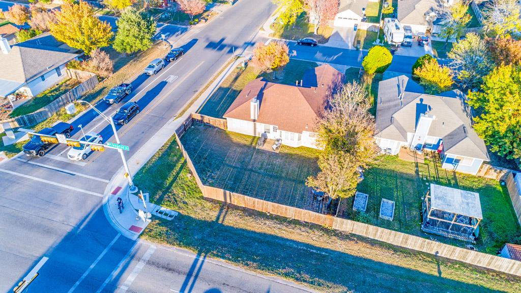 1001 Lantana Ct, Leander, TX 78641