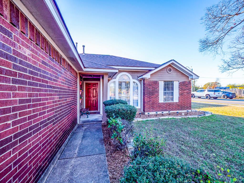 1001 Lantana Ct, Leander, TX 78641