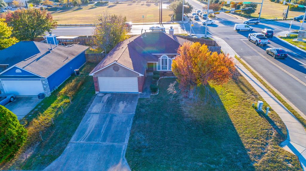 1001 Lantana Ct, Leander, TX 78641