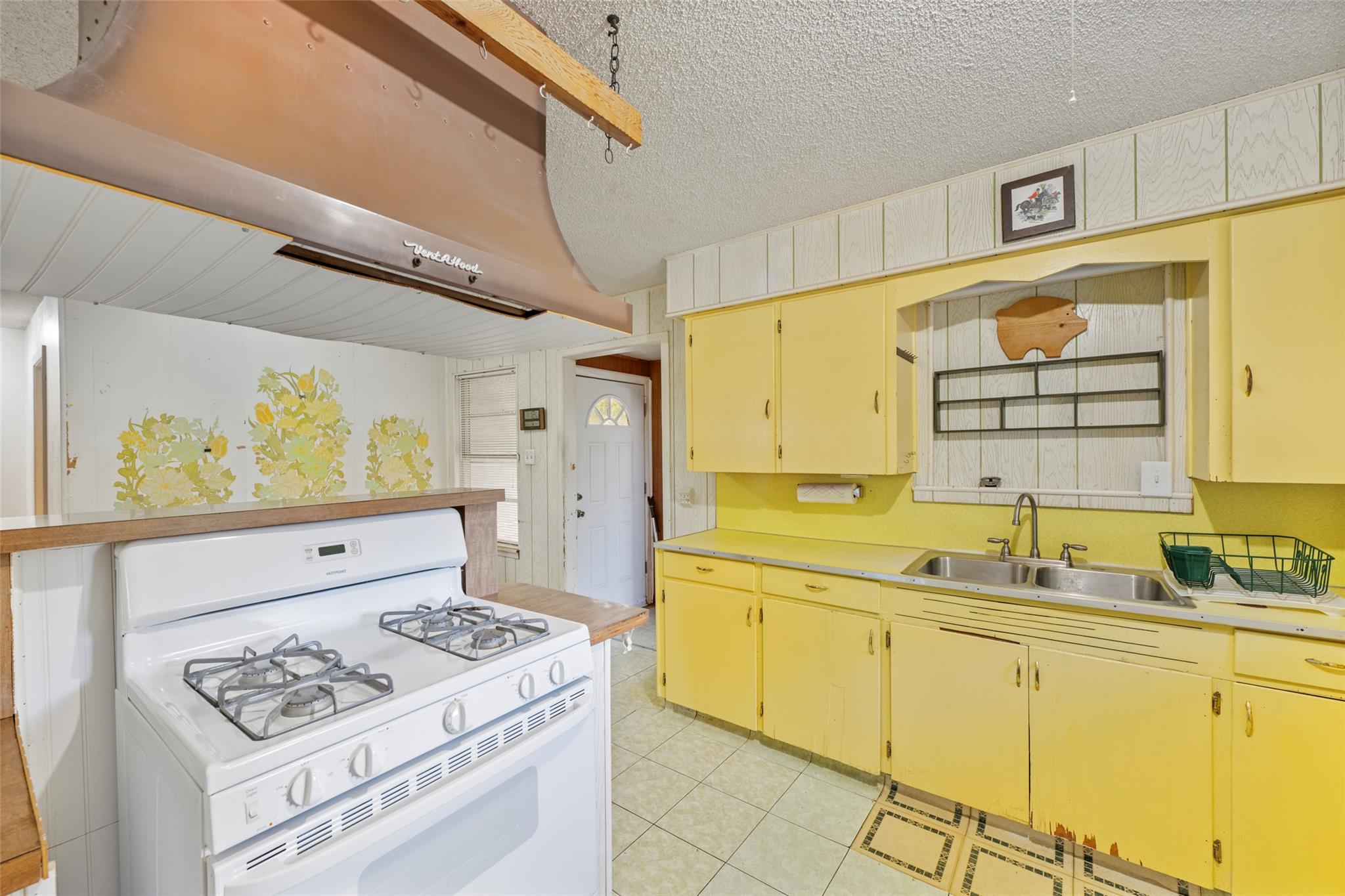 12844 Hearn Rd, Corpus Christi, TX 78410