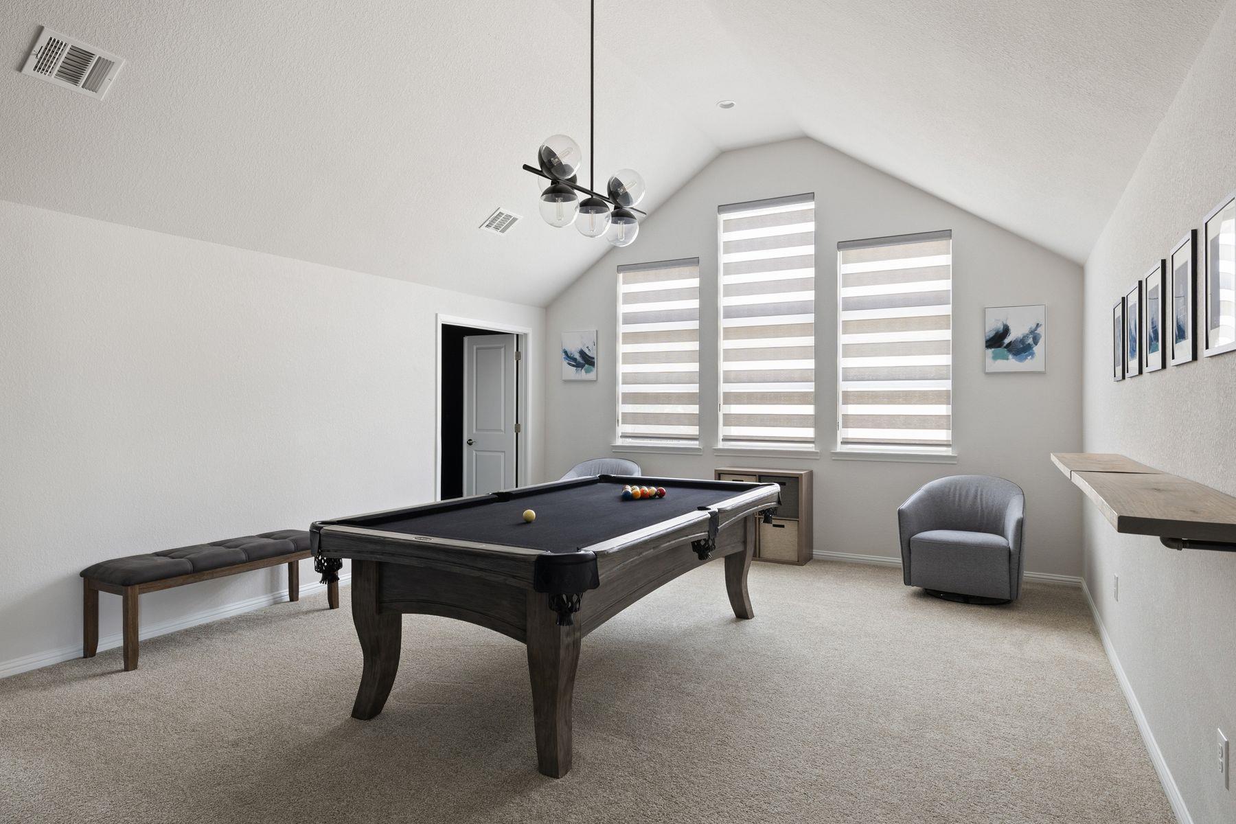 1617 Bardella Dr, Leander, TX 78641