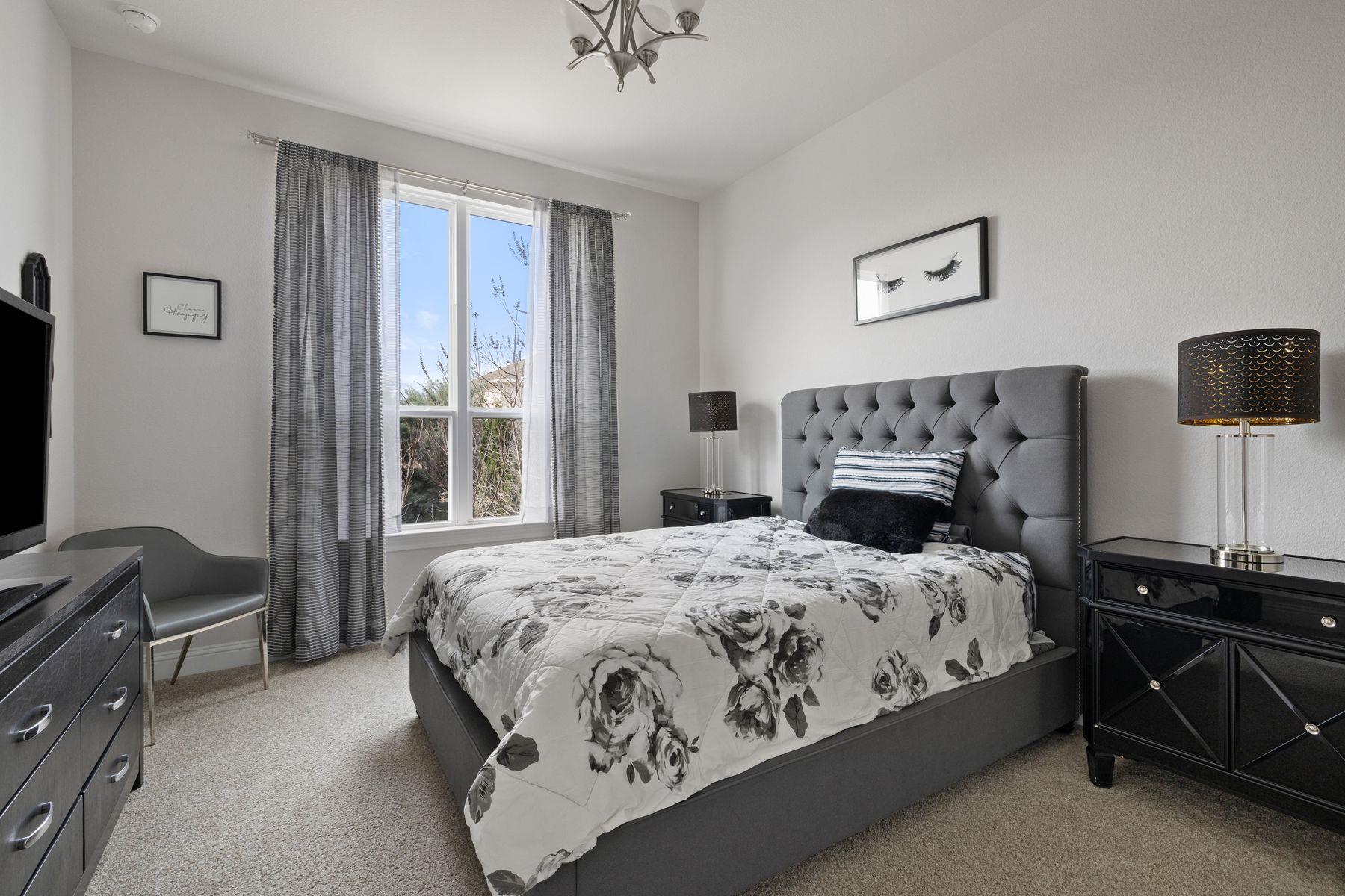 1617 Bardella Dr, Leander, TX 78641