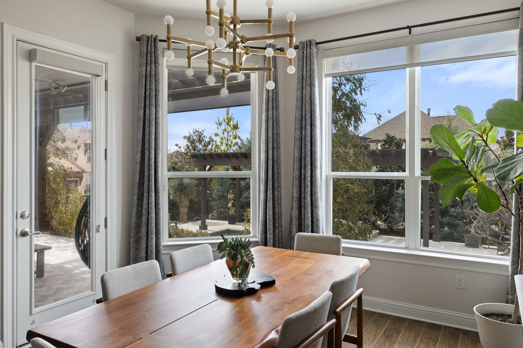 1617 Bardella Dr, Leander, TX 78641