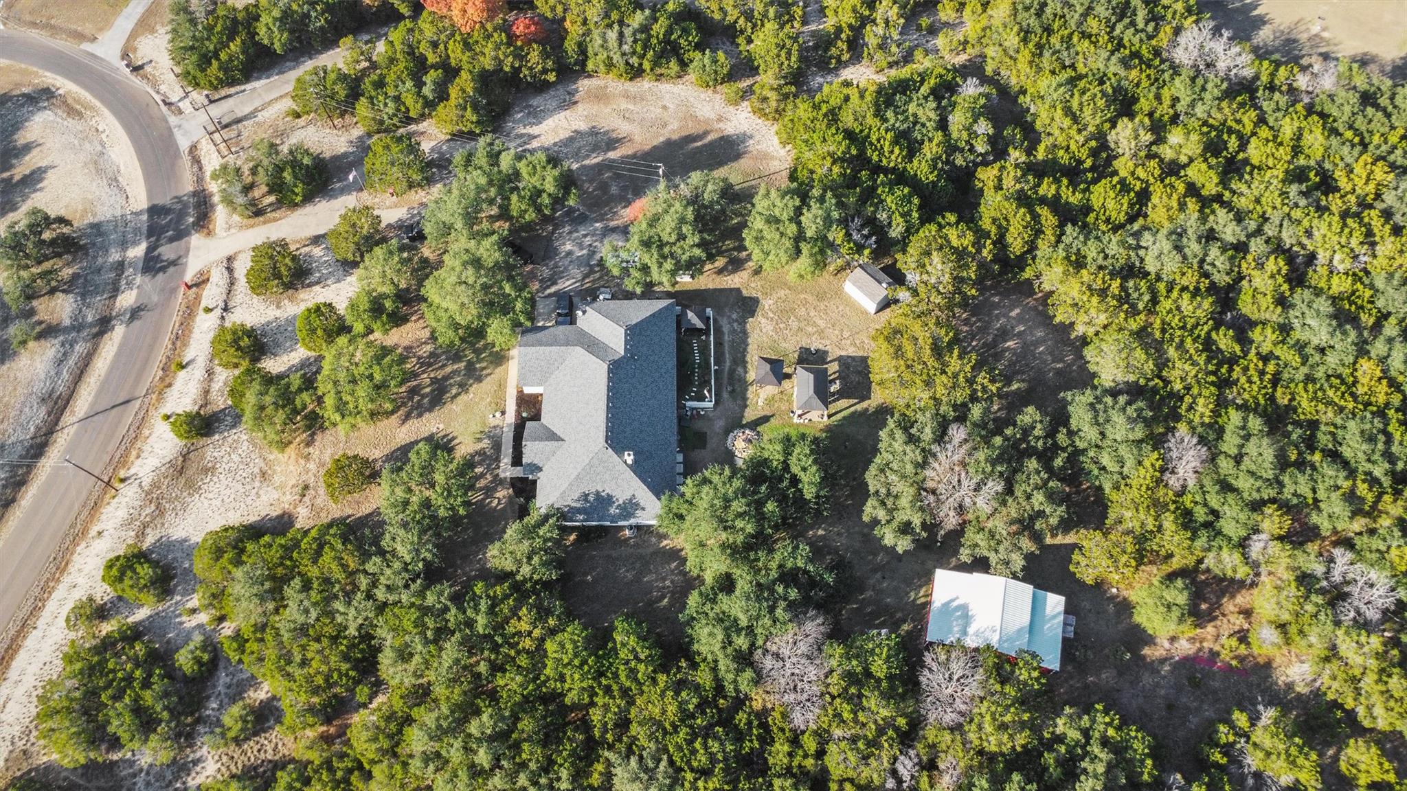 1216 Honeysuckle Dr, Killeen, TX 76549