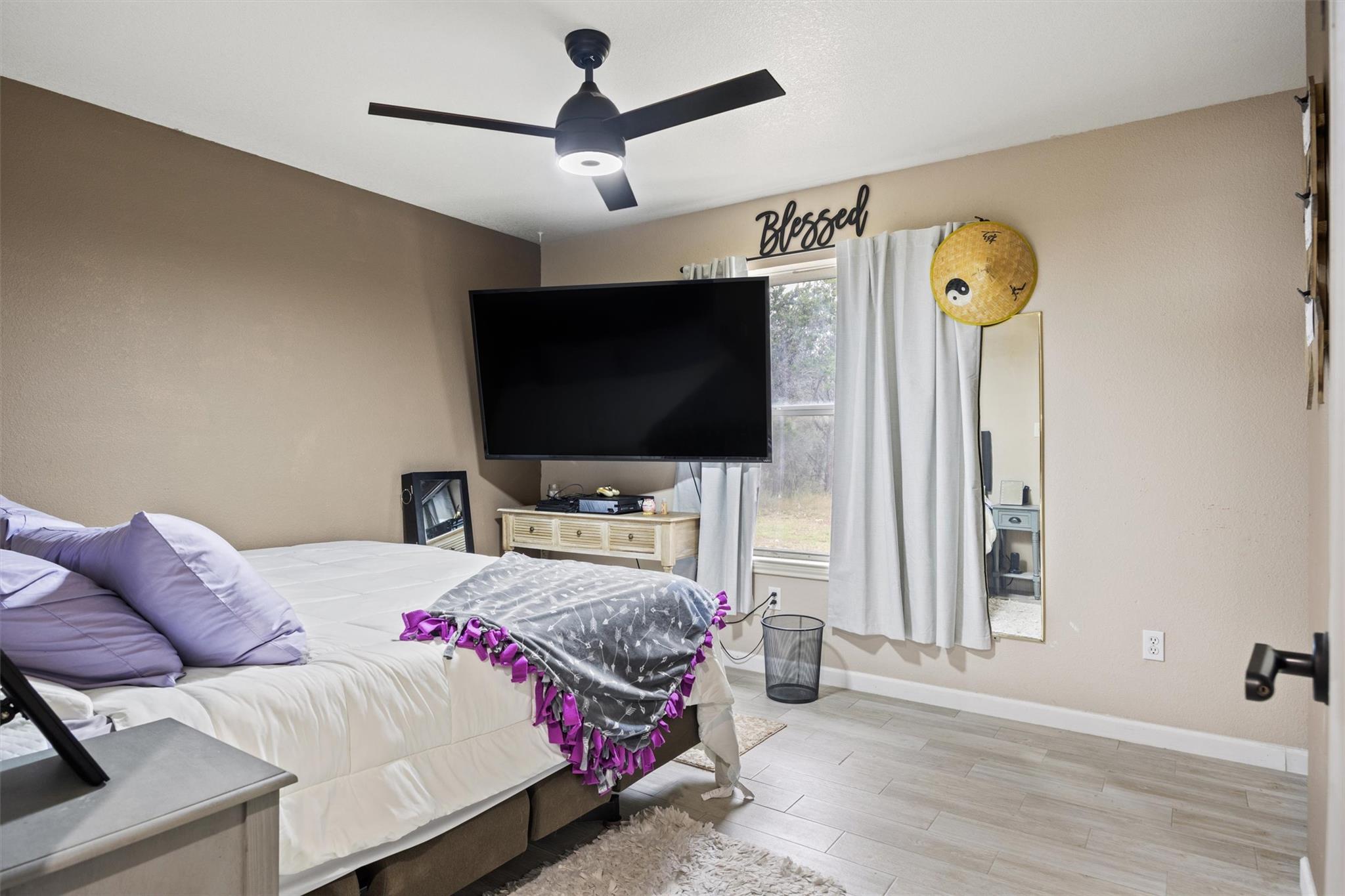 1216 Honeysuckle Dr, Killeen, TX 76549