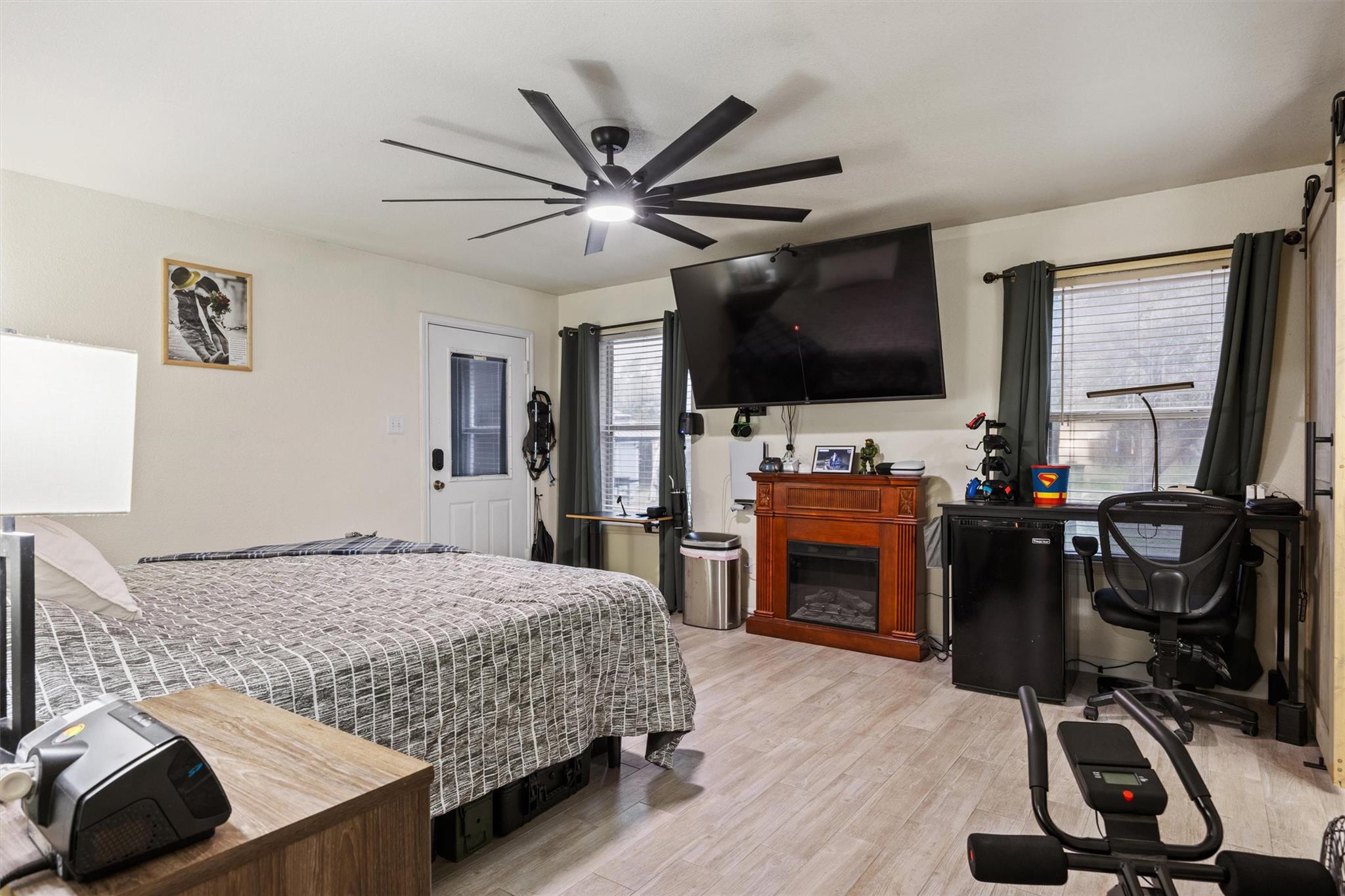 1216 Honeysuckle Dr, Killeen, TX 76549