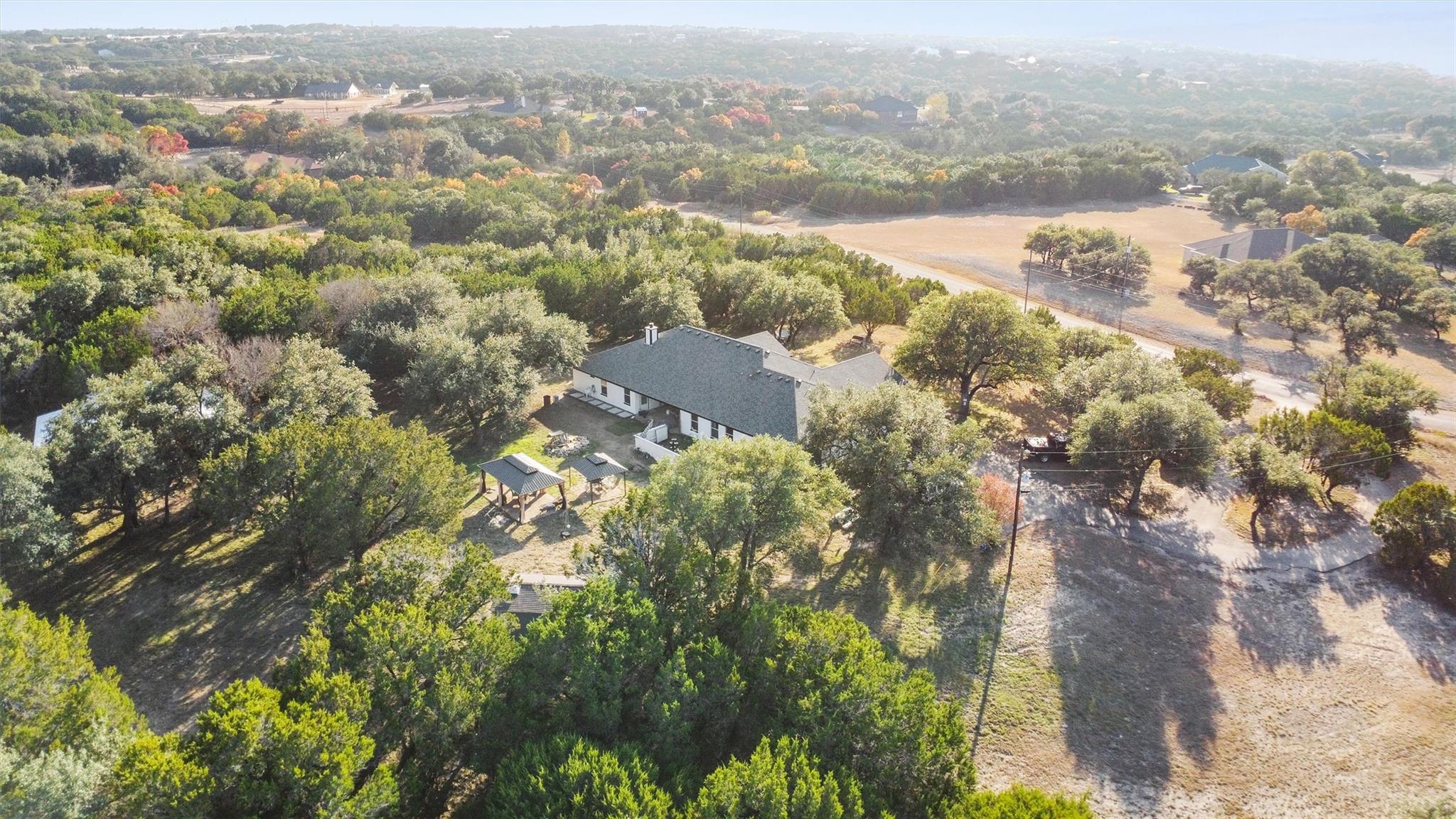 1216 Honeysuckle Dr, Killeen, TX 76549