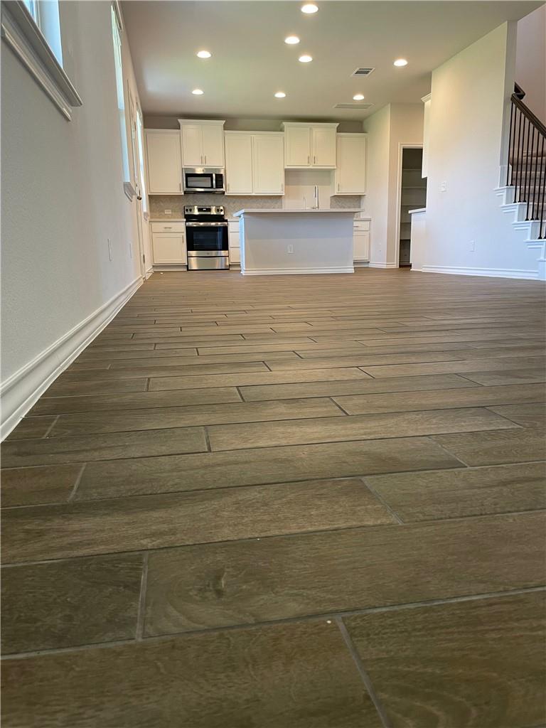 165 Andesite Trl, Liberty Hill, TX 78642