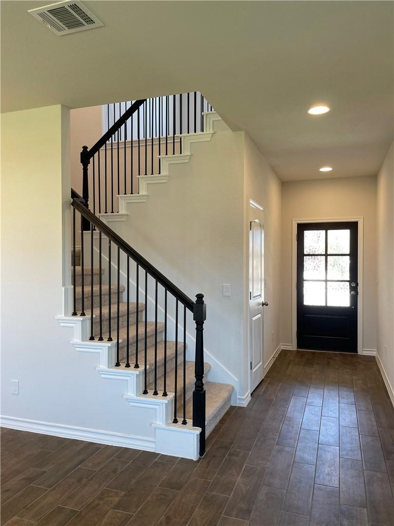 165 Andesite Trl, Liberty Hill, TX 78642