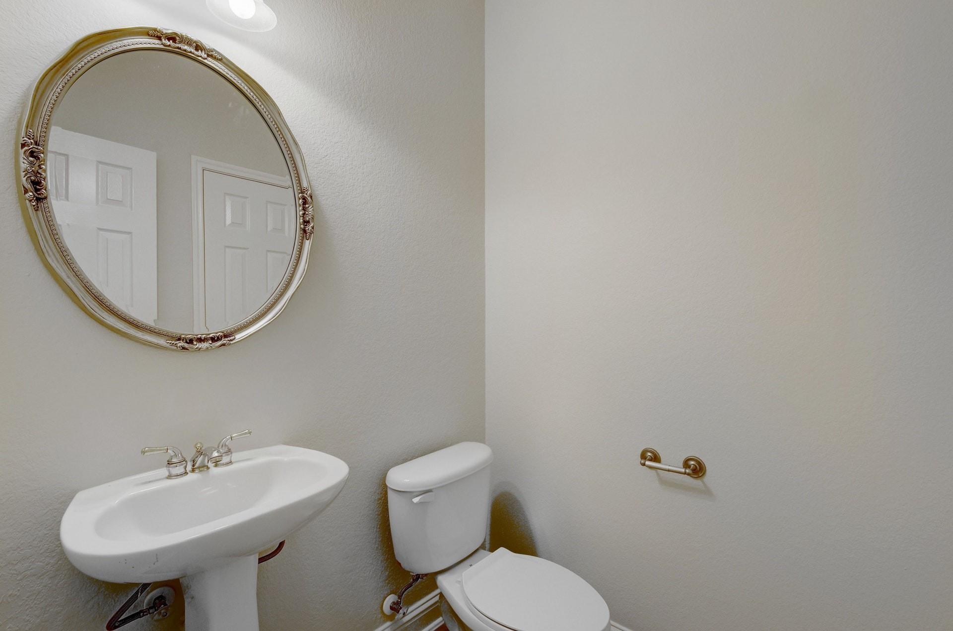 1821 Village Oak Ct, Austin, TX 78704