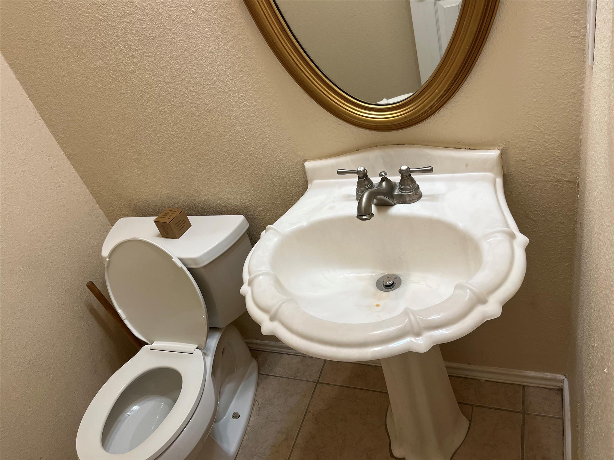 1511 Plume Grass Pl, Andice, TX 78665