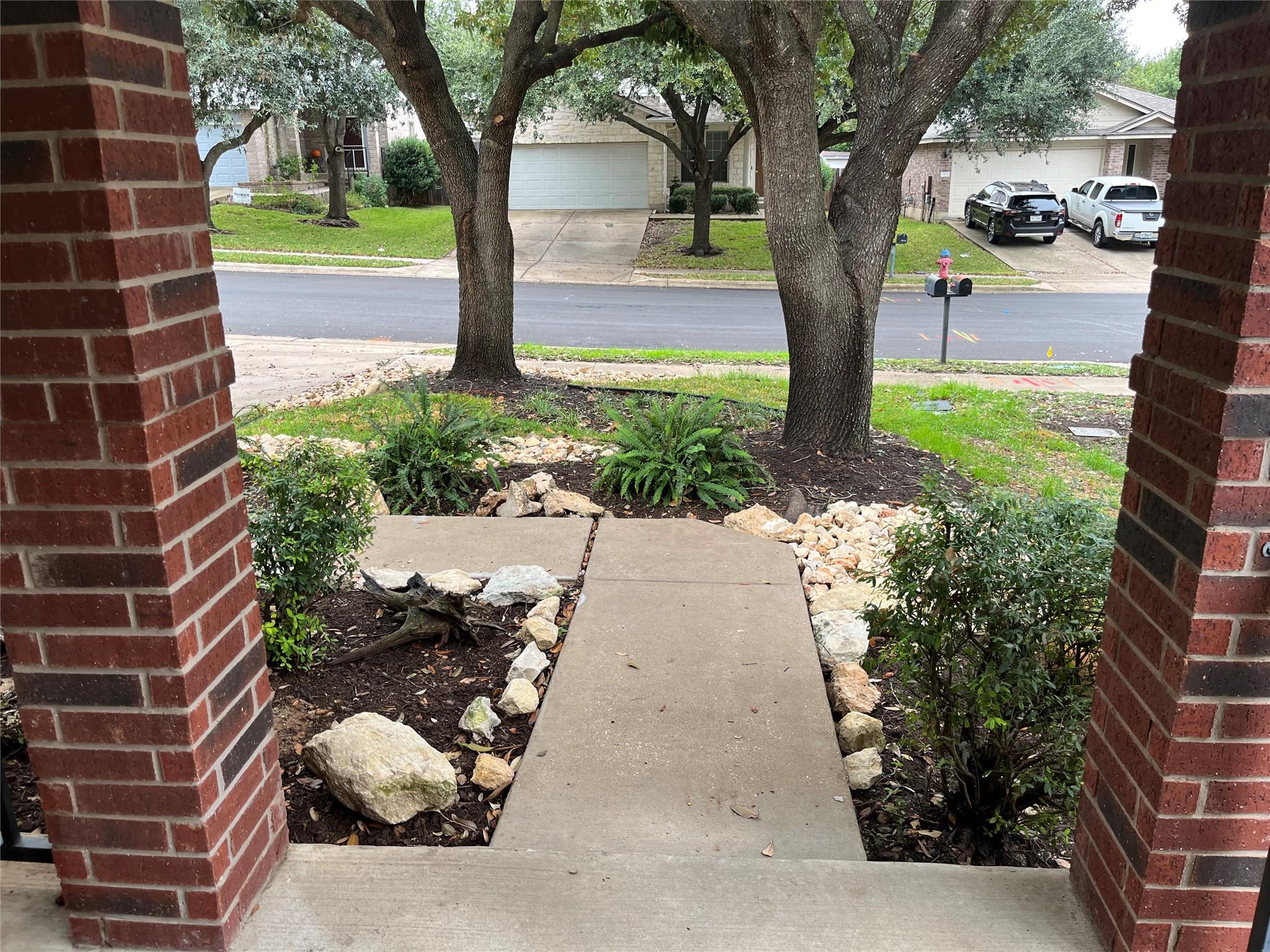 1511 Plume Grass Pl, Andice, TX 78665