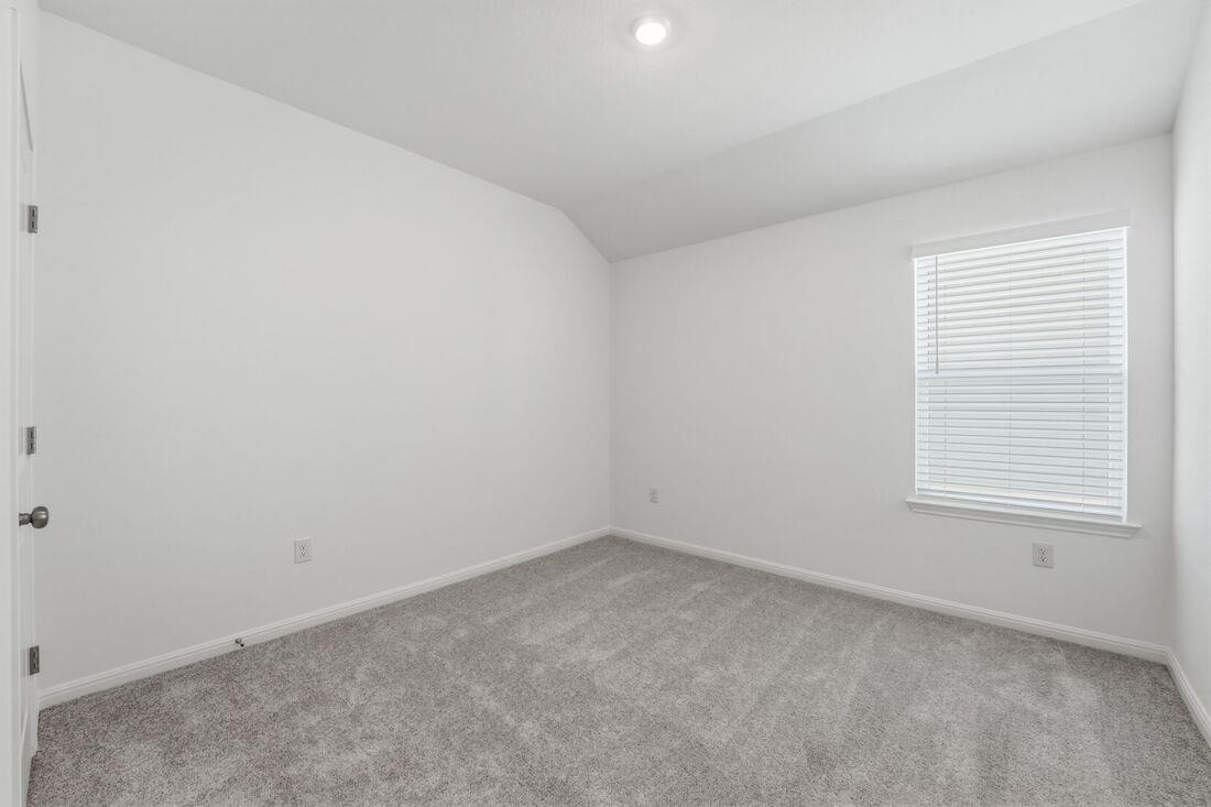 14005 Axel Johanson Dr, Del Valle, TX 78617