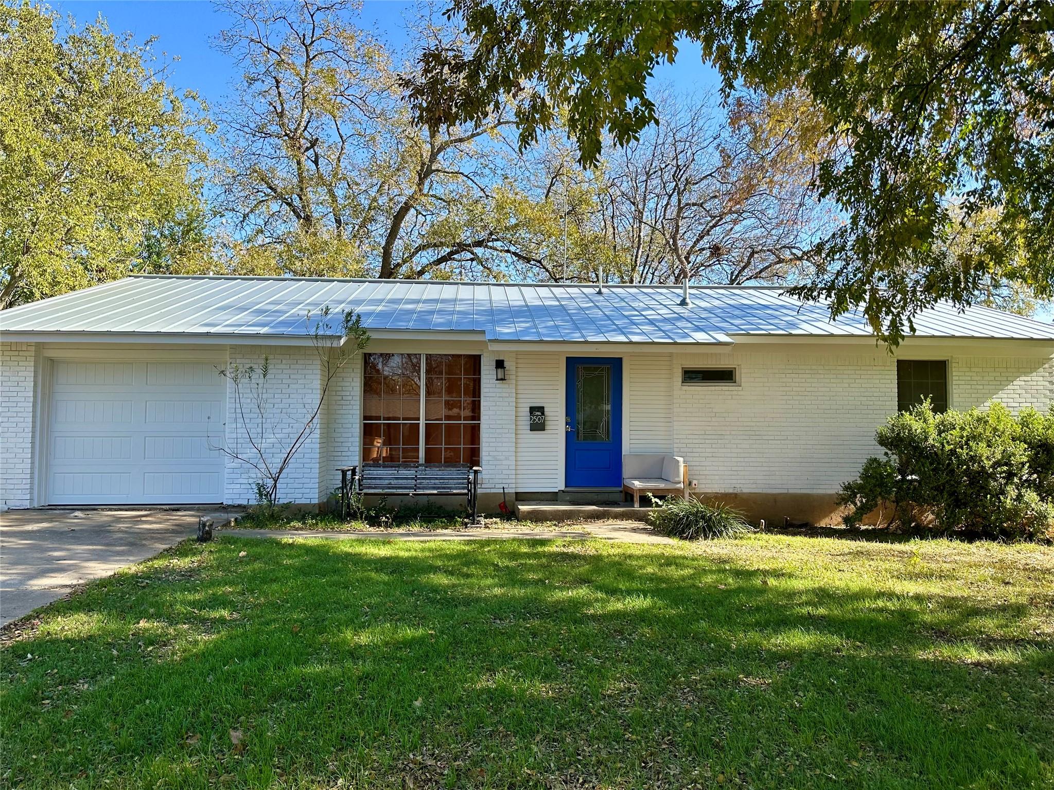 2507 E Side Dr, Austin, TX 78704