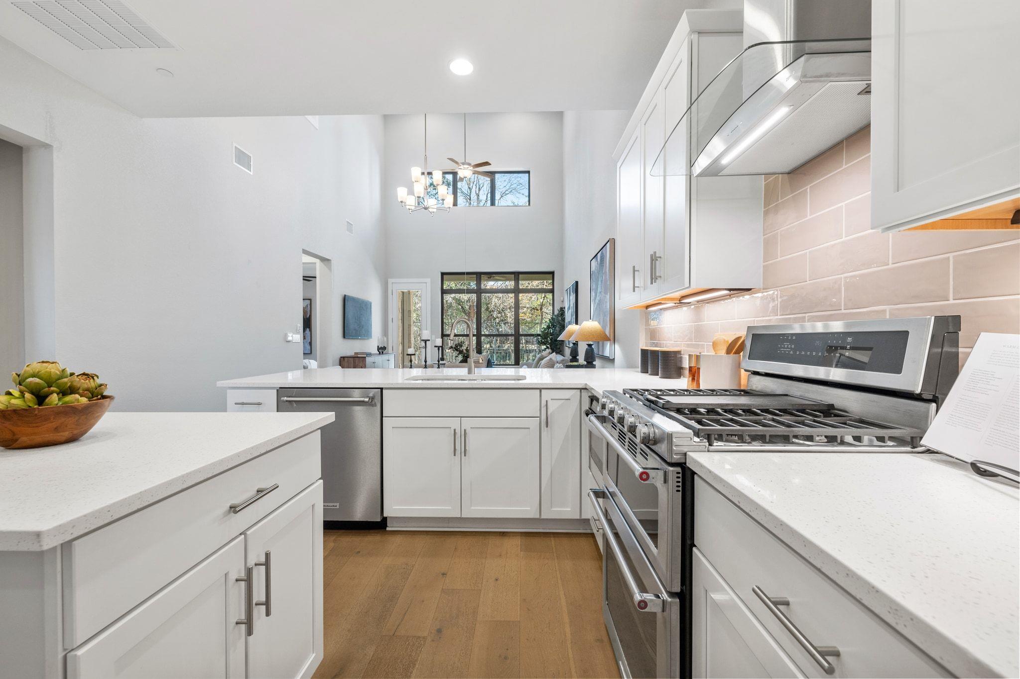 4323 Spicewood Springs Rd # 9, Austin, TX 78759