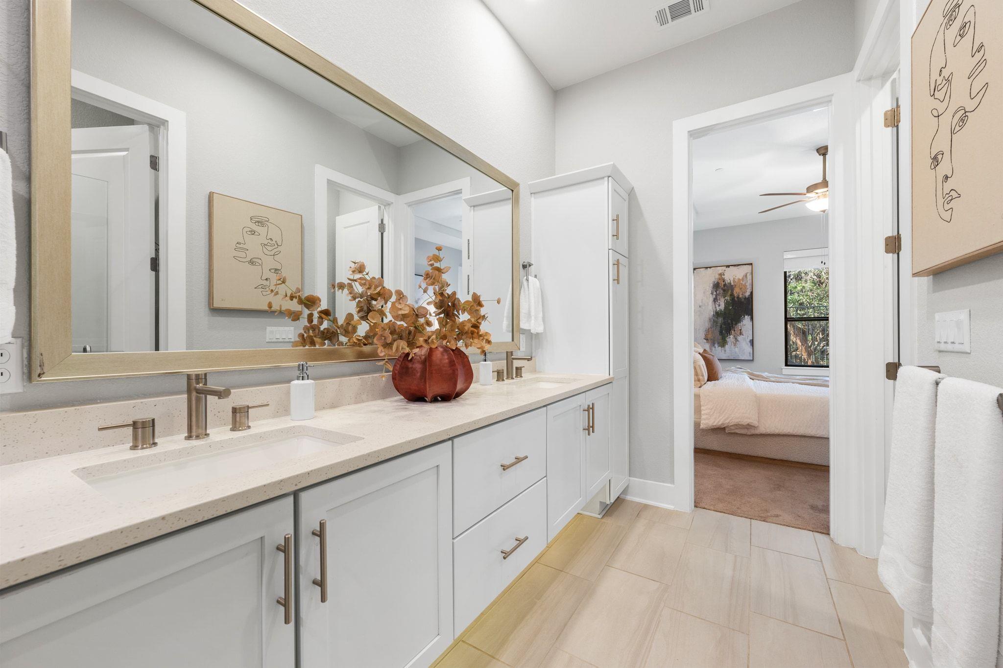 4323 Spicewood Springs Rd # 9, Austin, TX 78759