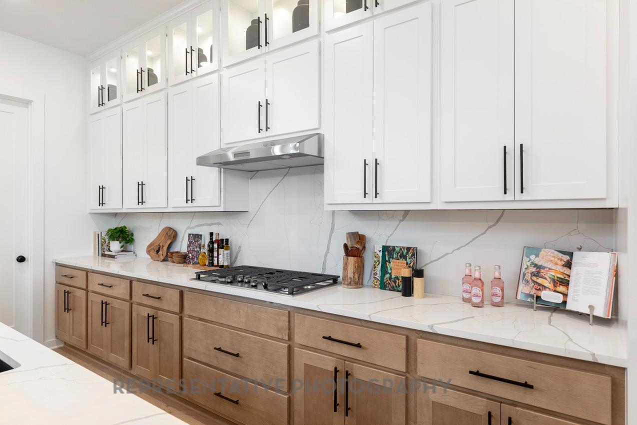 1610 Crimson Sunset Dr, Georgetown, TX 78628