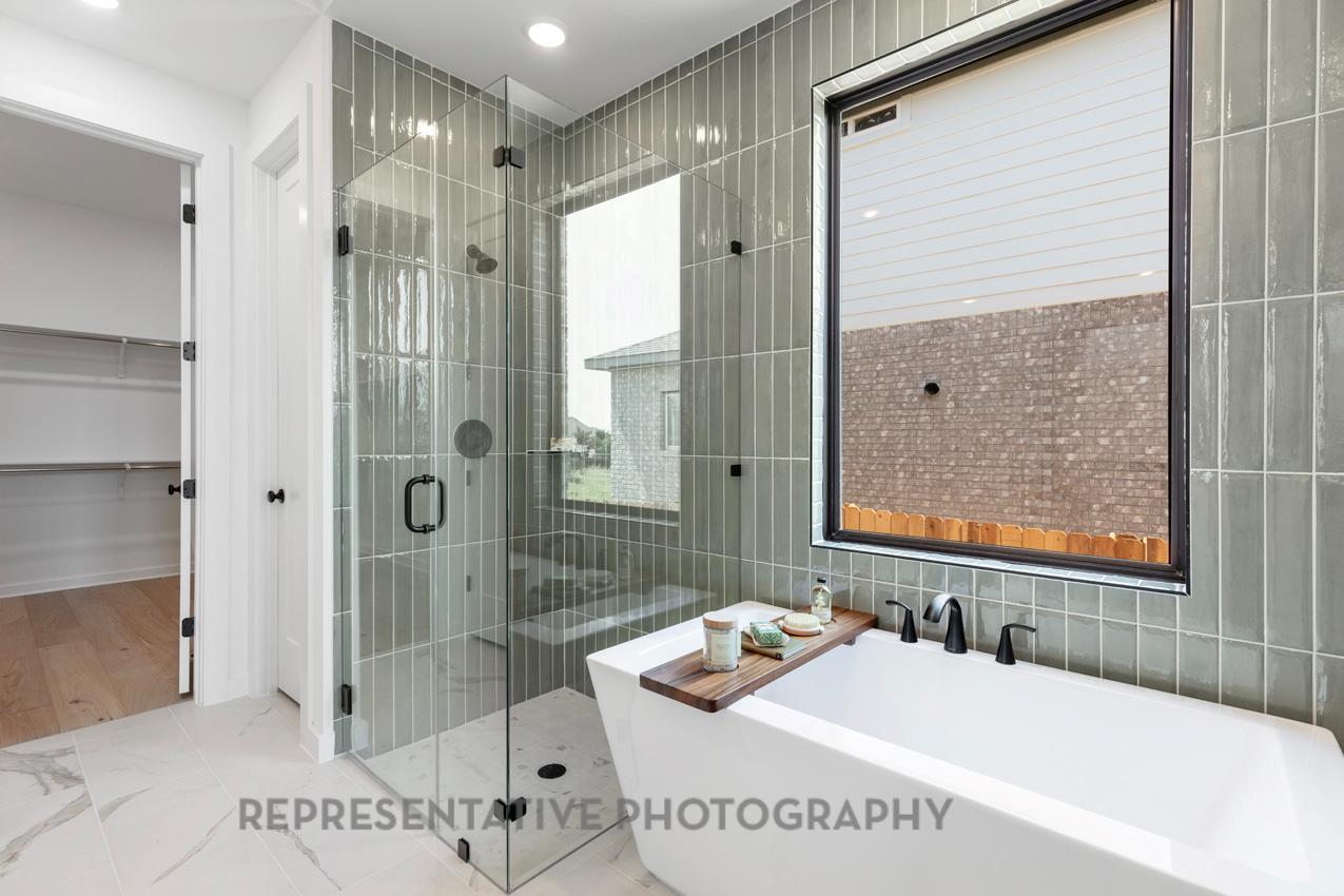 1610 Crimson Sunset Dr, Georgetown, TX 78628